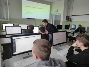 341210063_742215214360190_399452440336385855_n