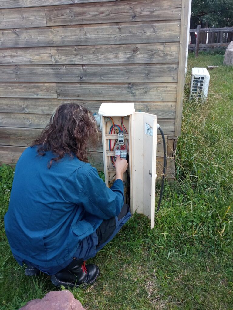 Elektrycy galeria Praktyki Vet we Francji (7)