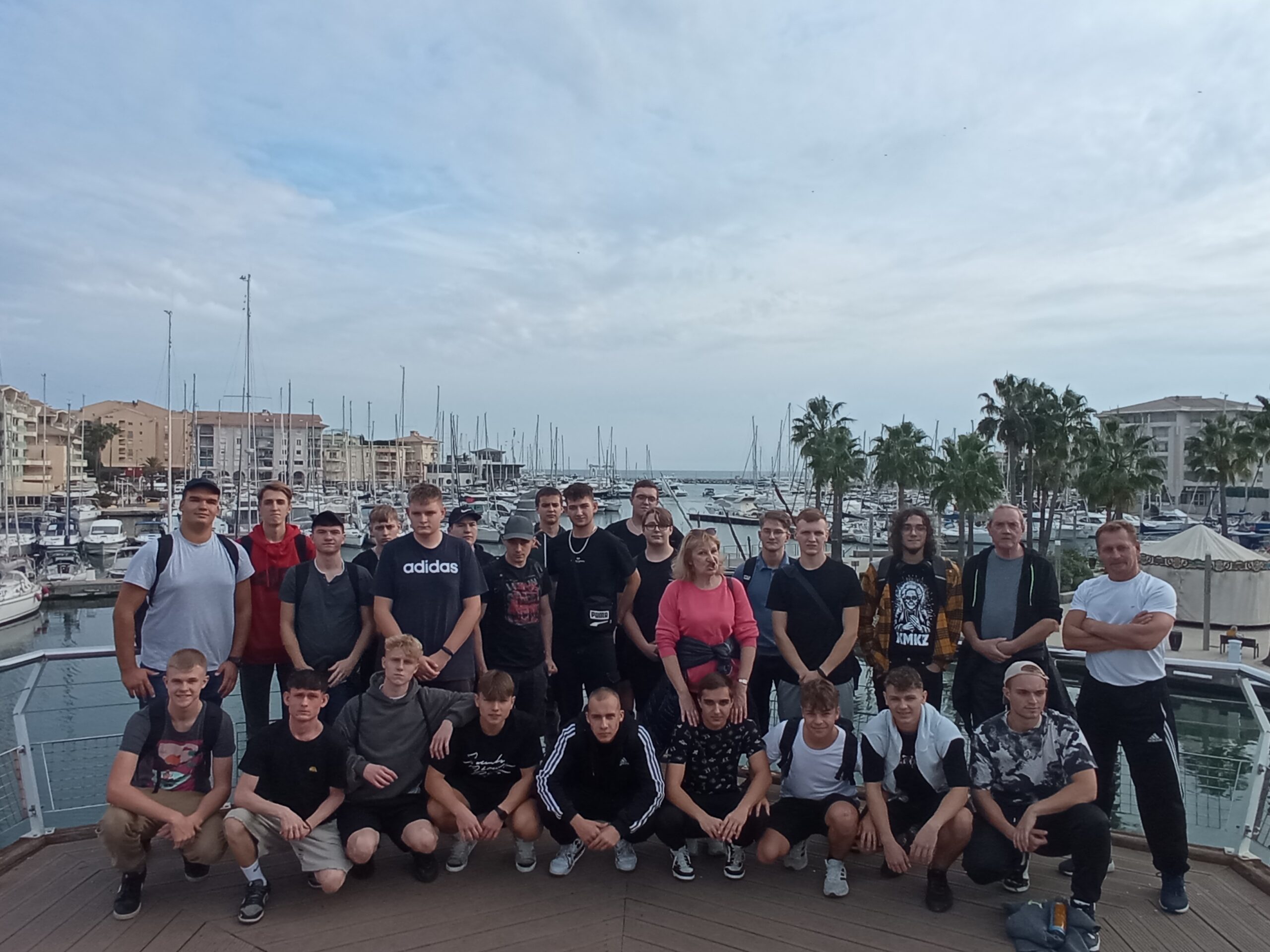 Praktyki Vet we Francji- kuturowy galeria 3na4 -3