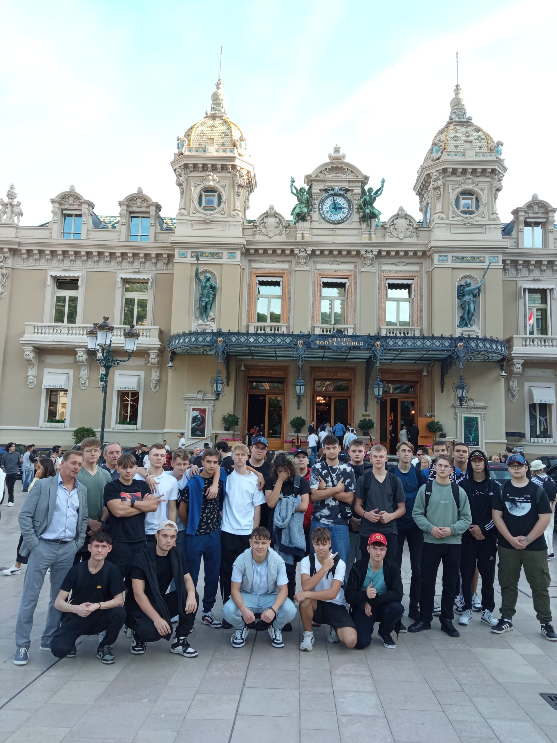 Praktyki Vet we Francji- kuturowy galeria pionowa (3)